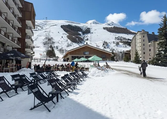 L'etoile Des 2 Villages - Le Janremon - Rez-de-chaussee - Acces Skis Aux Pieds Les Deux Alpes