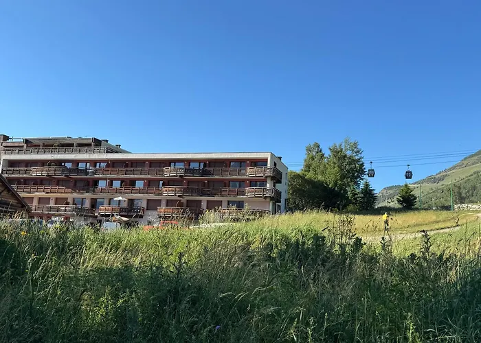 L'etoile Des 2 Villages - Le Janremon - Rez-de-chaussee - Acces Skis Aux Pieds * Ле дез Альп